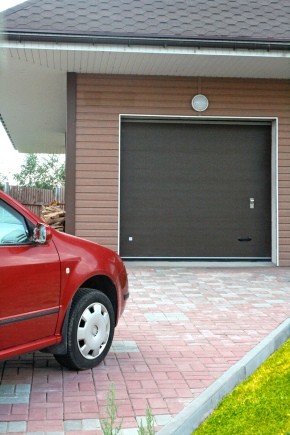 Automatiniai garažo vartai: pliusai ir minusai