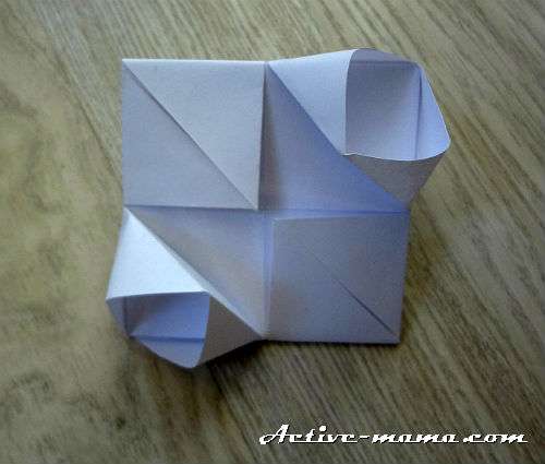 Papírové lodě origami