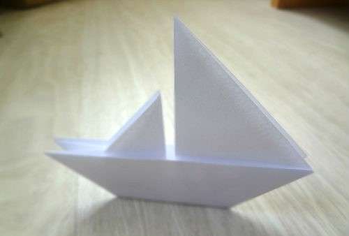 DIY papírová loď