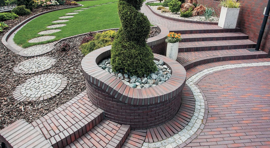 Hvordan lage et blomsterbed med egne hender