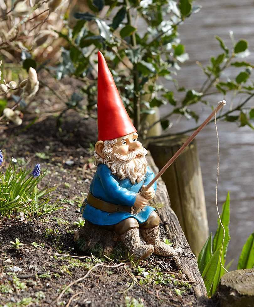 Blomsterhager i landet: typer, hvordan du gjør det selv, planteskjemaer med navn