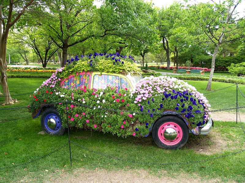 Hvordan lage et blomsterbed med egne hender