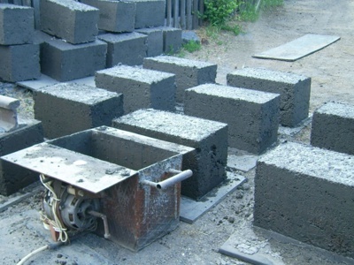 DIY Vibrationspresse für Betonblock