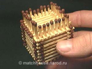 domik-iz-spichek029 Hvordan lage et slott av fyrstikker med egne hender