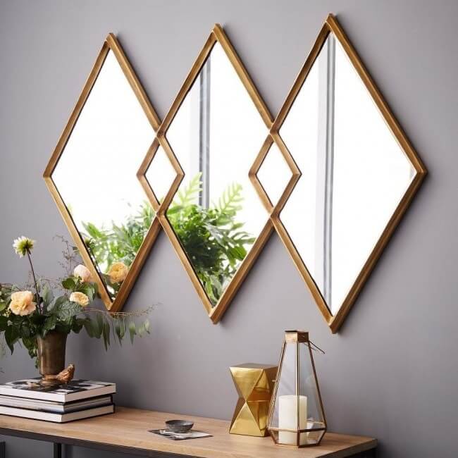 Rautenförmige Spiegel mit vergoldetem Rahmen