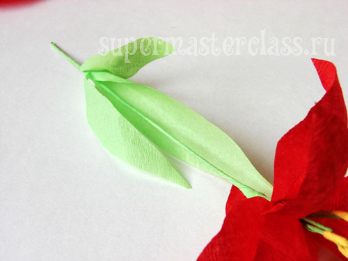 Jak vyrobit květ lilie z papíru