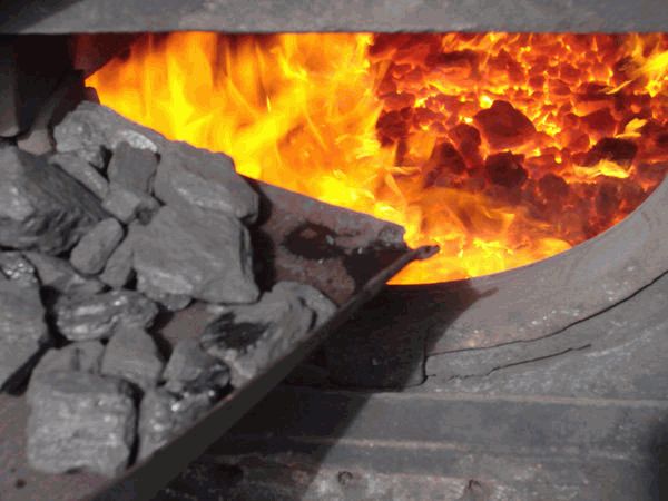 כיצד פועל דוד הפחם שנשרף לאורך זמן-כל היתרונות והחסרונות