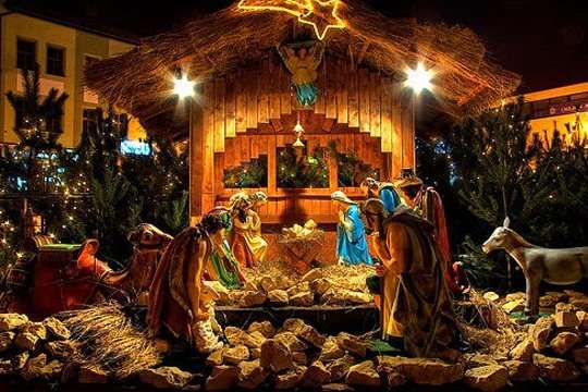 Der älteste Feiertag aller Menschen, die an den Herrn Gott glauben, ist die Geburt Christi