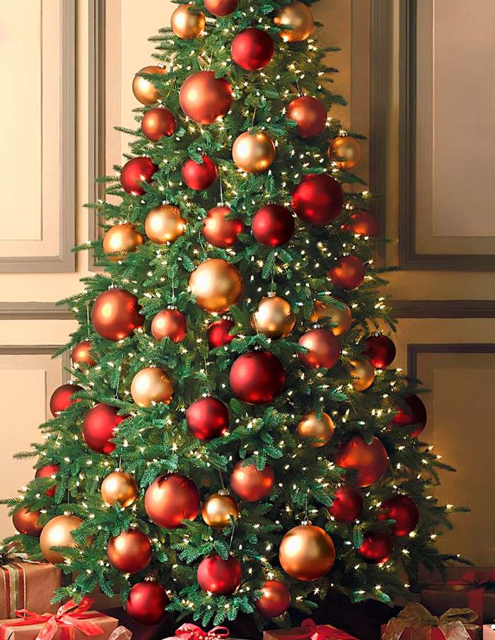 obrázky ozdobeného vánočního stromku