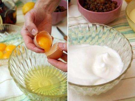 Vyšlehejte 3 vejce s cukrem do tuha a vlijte do kvasnicového mléka. Nyní přidejte sklenici mouky, dobře promíchejte a těsto nechte na teplém místě kynout 20 minut.