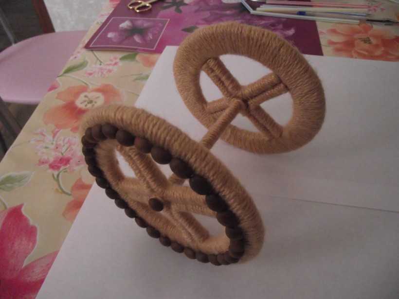 DIY jutová řemesla krok za krokem: snadné pokyny s fotografiemi a popisy