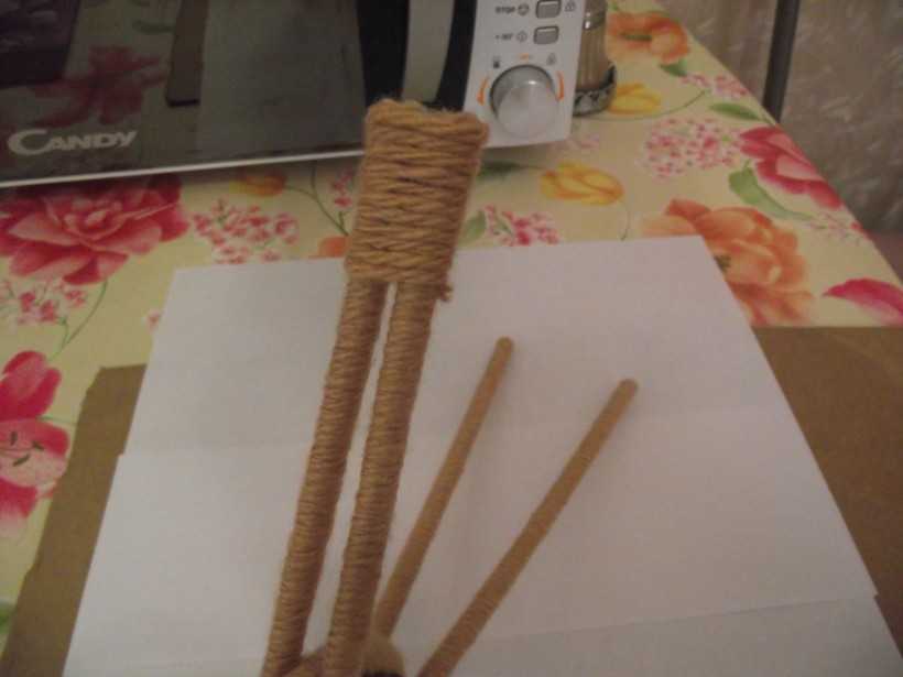 DIY jutová řemesla krok za krokem: snadné pokyny s fotografiemi a popisy