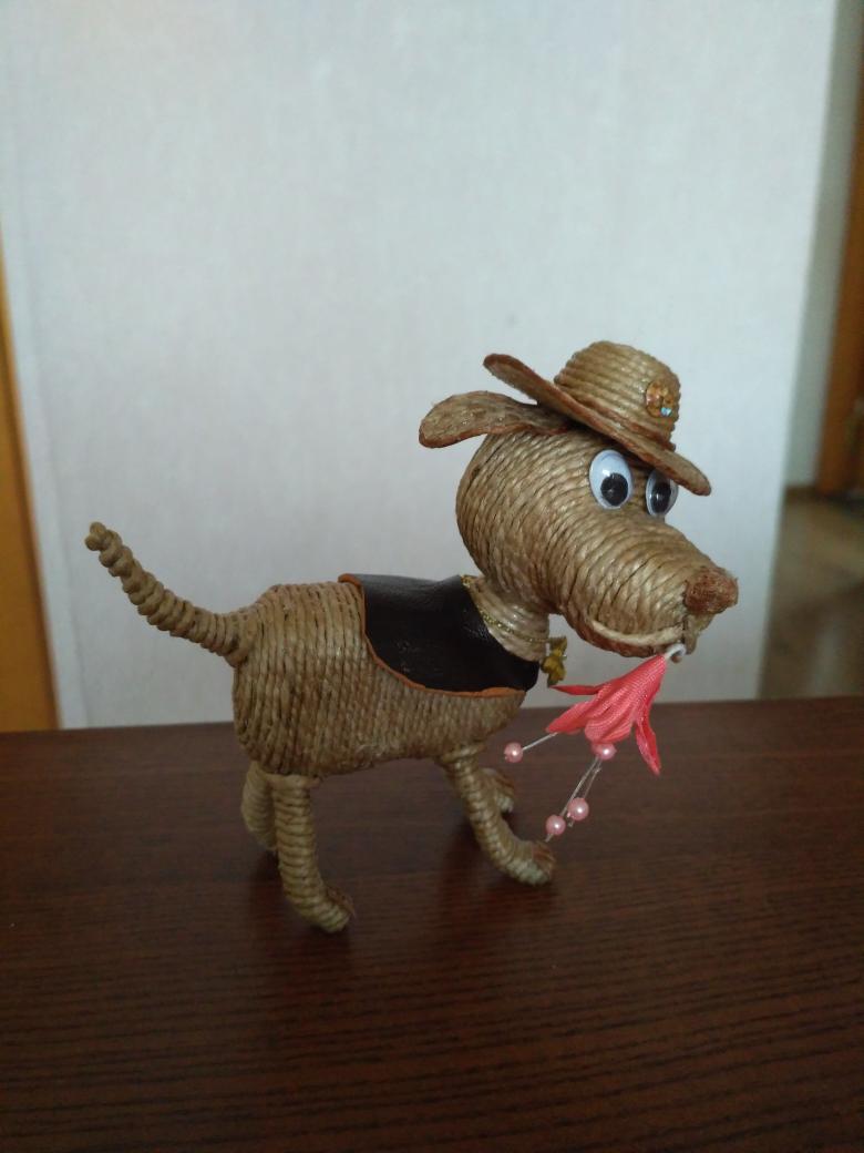 DIY jutová řemesla krok za krokem: snadné pokyny s fotografiemi a popisy