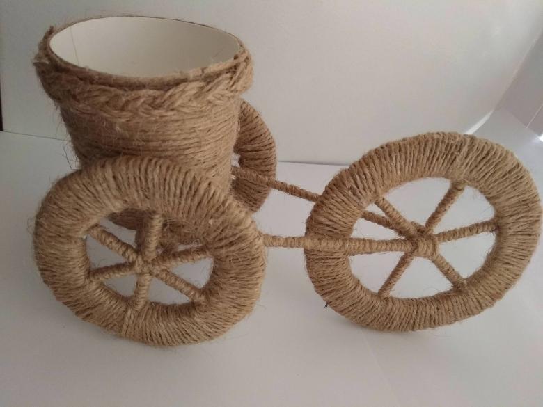 DIY jutová řemesla krok za krokem: snadné pokyny s fotografiemi a popisy