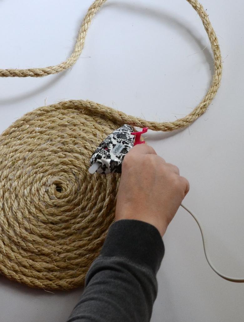 DIY jutová řemesla krok za krokem: snadné pokyny s fotografiemi a popisy