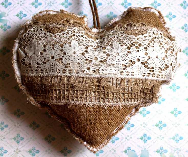 DIY jutová řemesla krok za krokem: snadné pokyny s fotografiemi a popisy