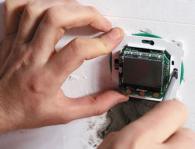 Thermostat für Fußbodenheizung einstellen