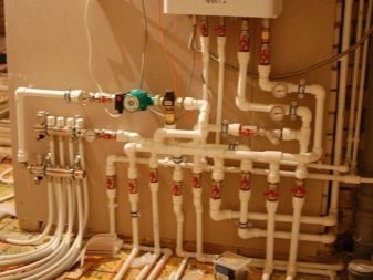 Gjør det selv varmtvannsgulv fra en gasskjele i huset: diagrammer, beregninger og trinnvis installasjon