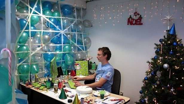 hvordan dekorere kontoret for det nye året for hanen